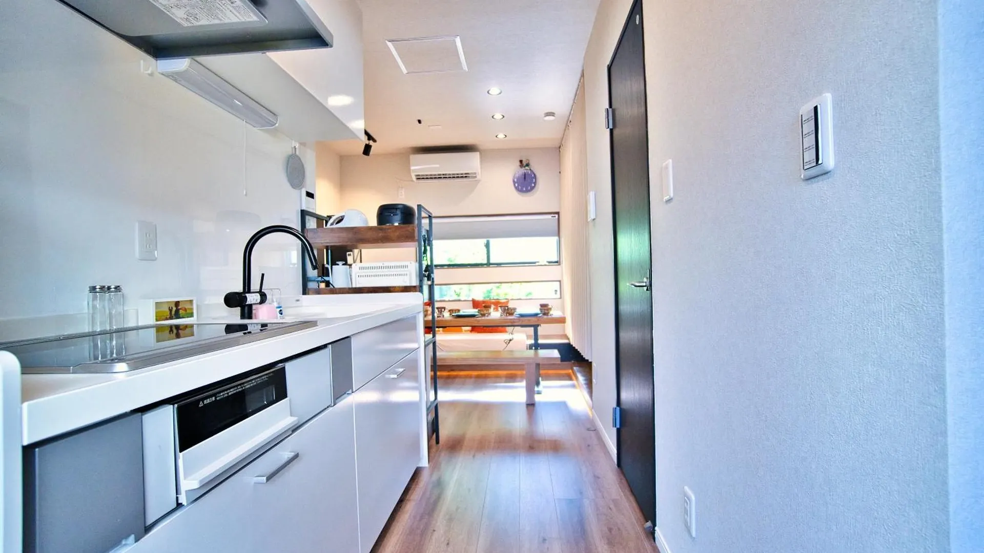 Tokyo Nook Apartment