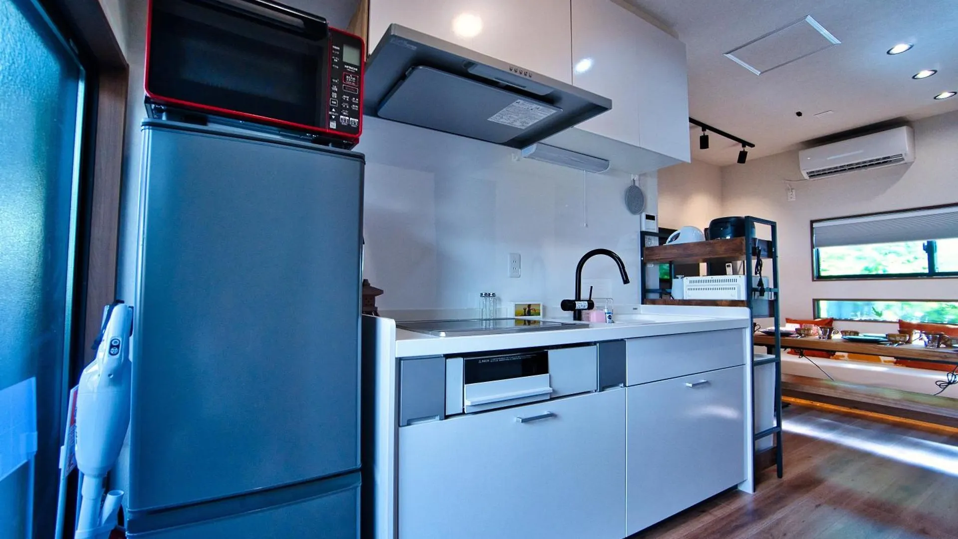 Tokyo Nook Apartment