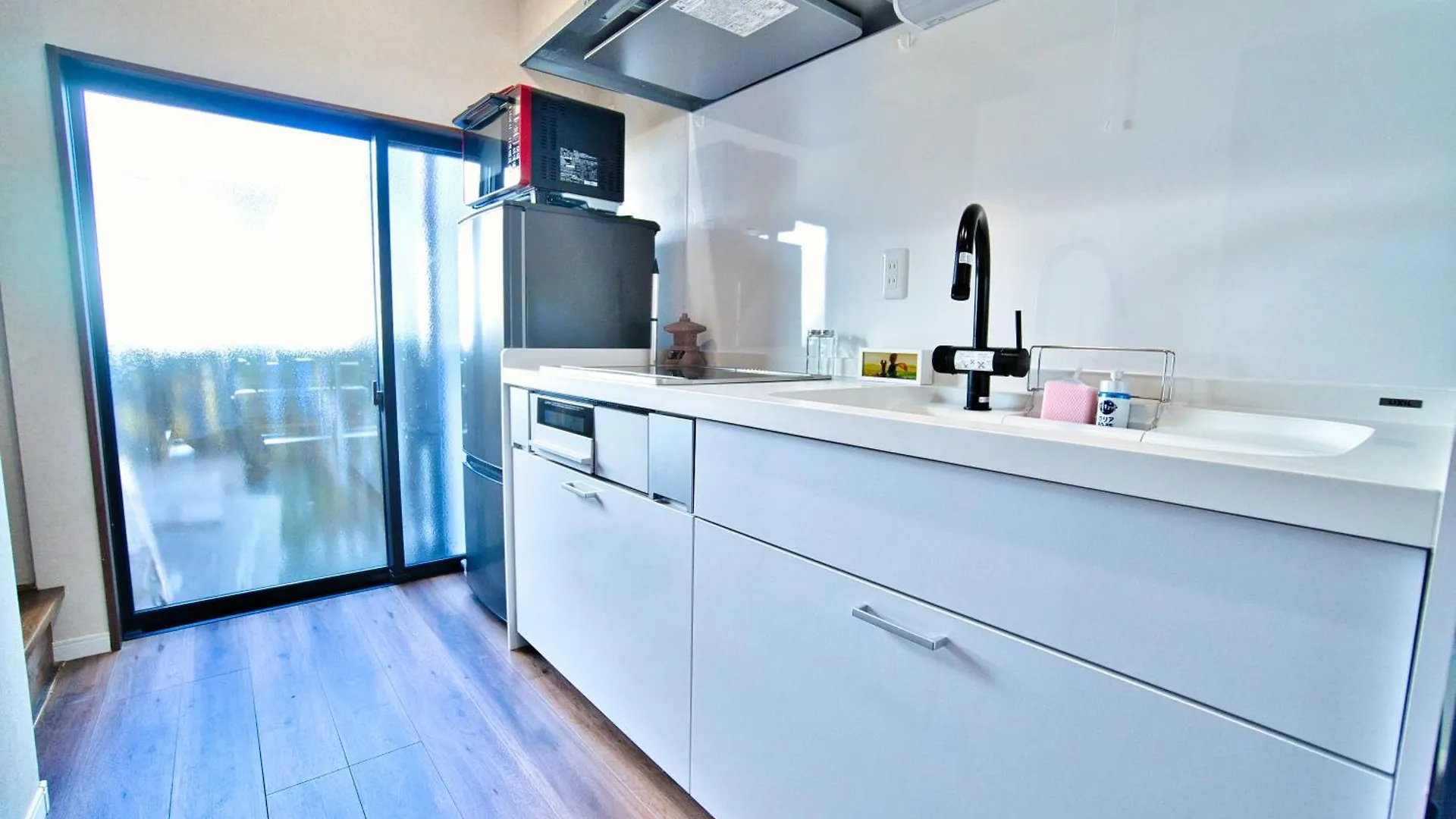 Tokyo Nook Apartment